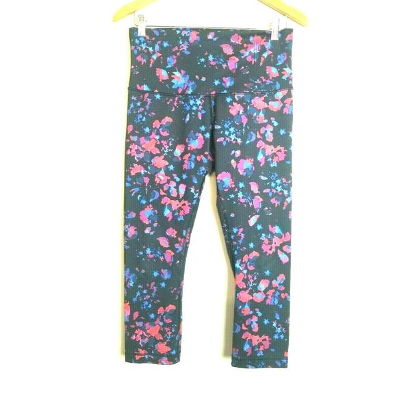 lululemon athletica Pants - Lululemon 10 Women wunder under high rise leggings